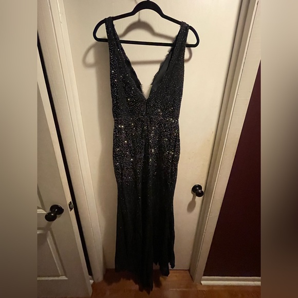 Black sequin dress (custom sizing) - Picture 4 of 5